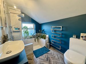 Photo 14- click for photo gallery